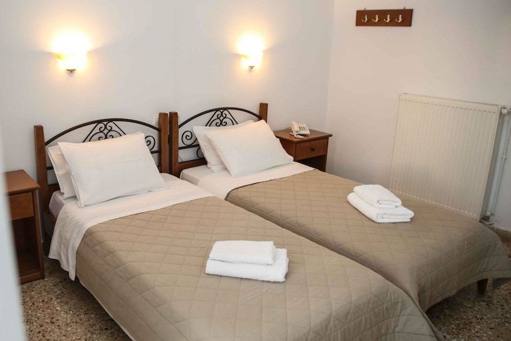 Hotel Anixis Double or Twin Room 5