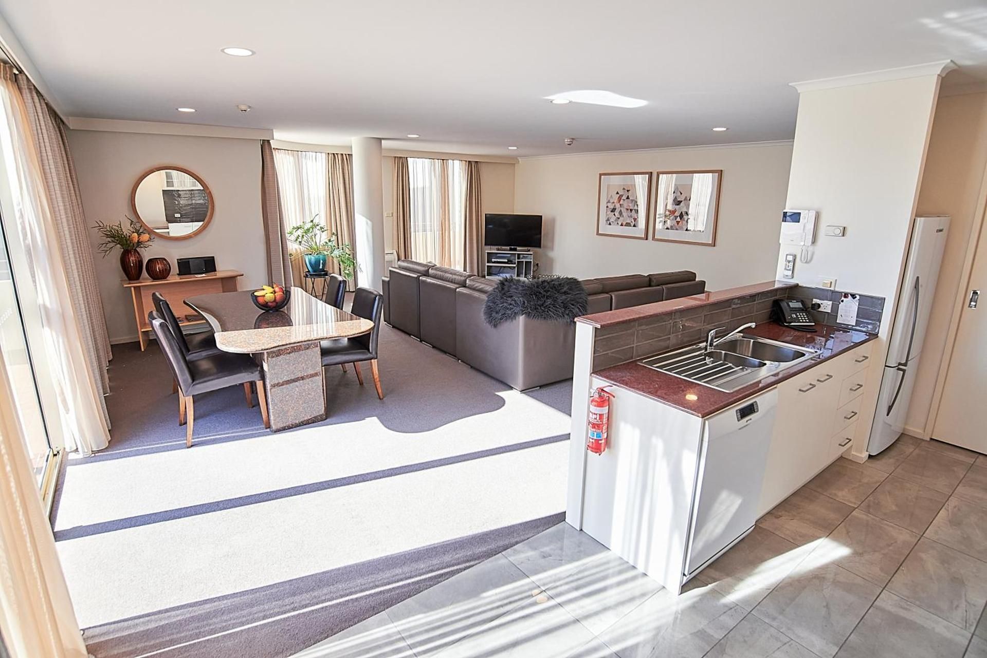 2 Bedroom Deluxe Apartment 