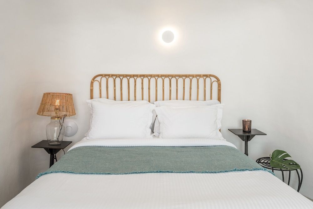 Cocoon Suites Junior Suite, Hot Tub (Outdoor) 5