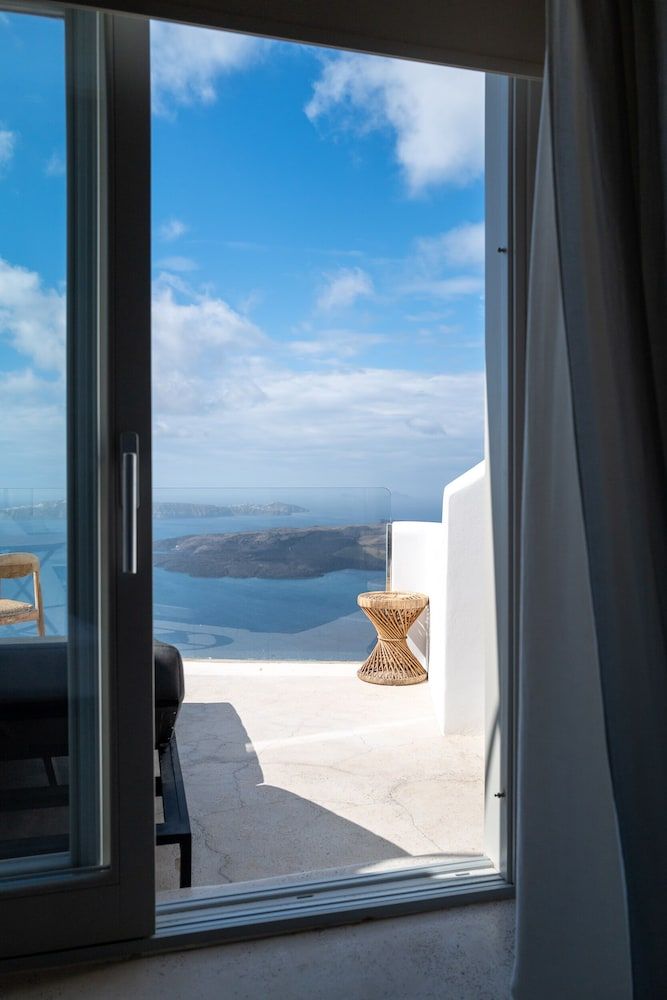 undefined Cocoon Suites 10