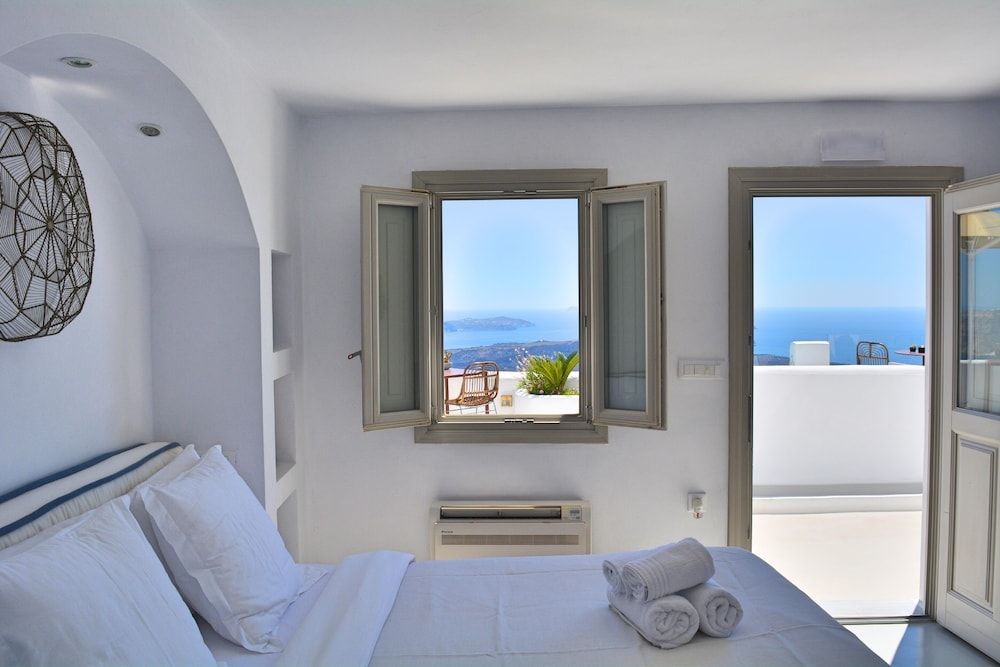undefined Cocoon Suites 5