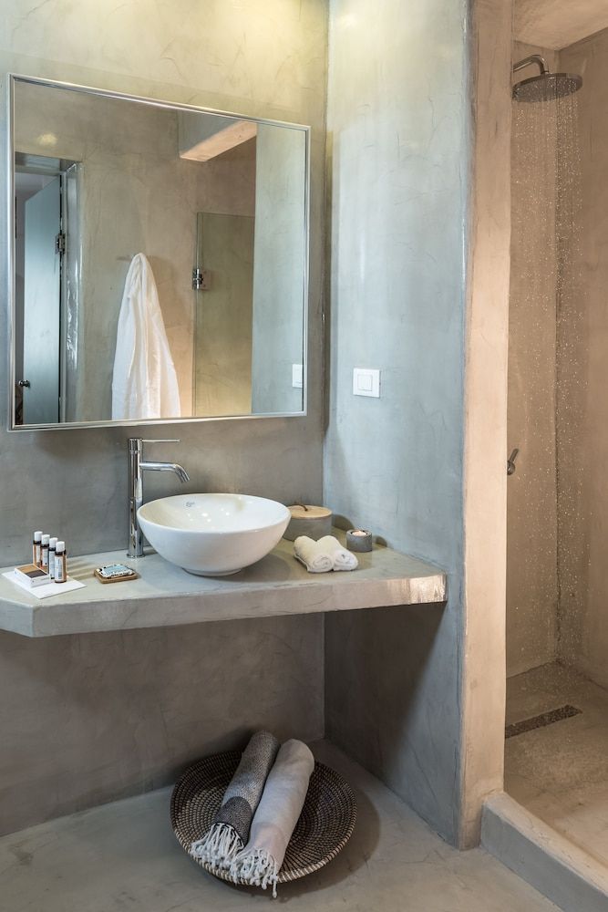 Cocoon Suites Junior Suite, Hot Tub (Outdoor) 12