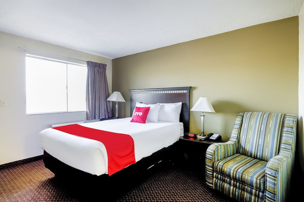 OYO Hotel Eloy/ Casa Grande near I-10 Room, 1 Queen Bed 4