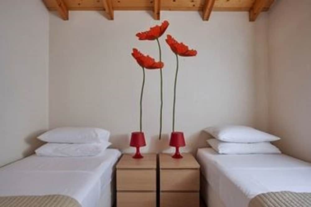 2 Bedroom Plunge Pool Suites with Inland View