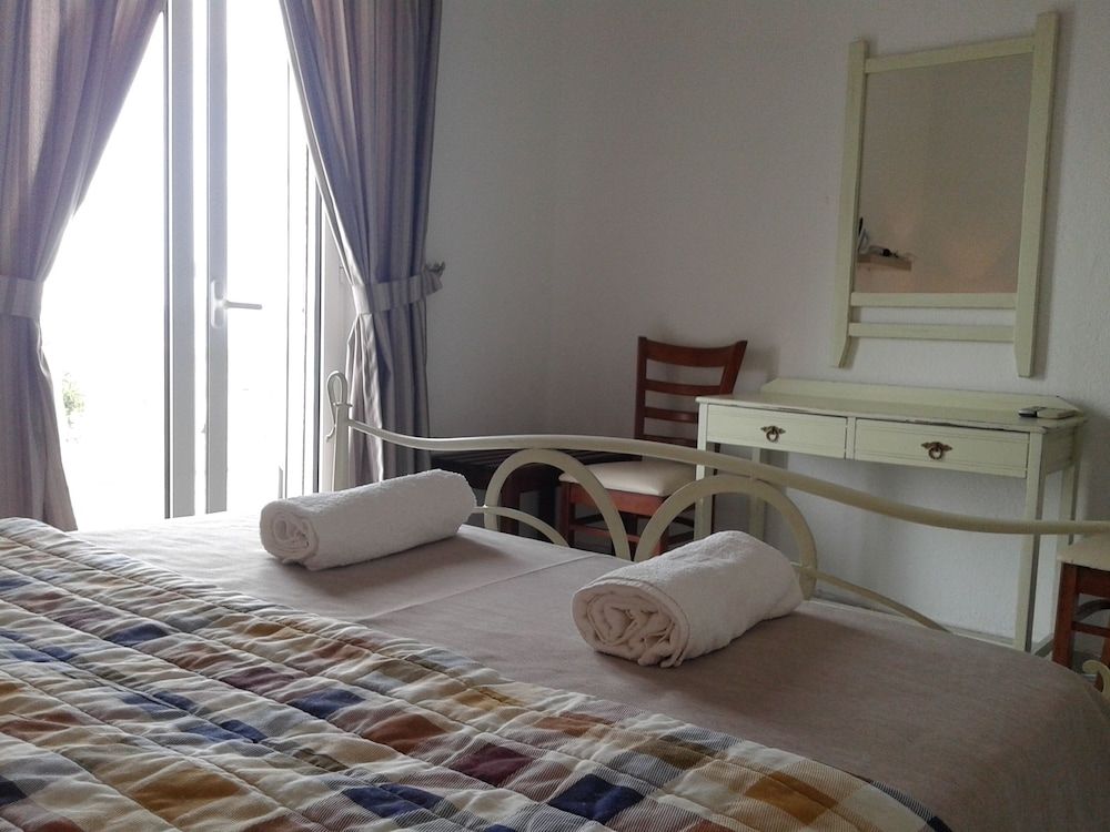 Standard Room, Garden View