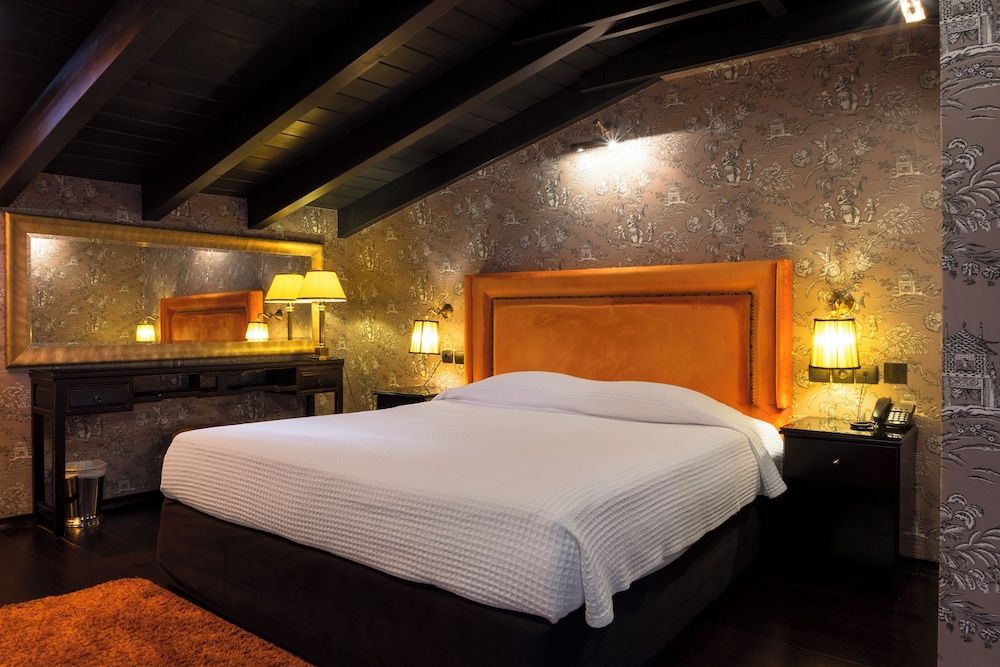 Maison Grecque Junior Suite 3