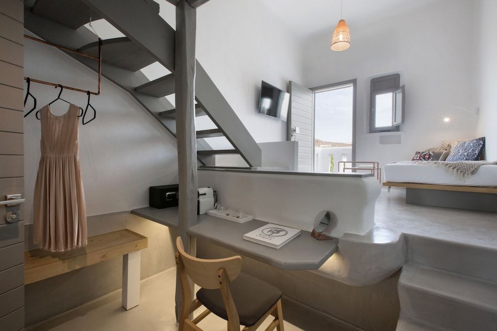 undefined Dreambox Mykonos Suites