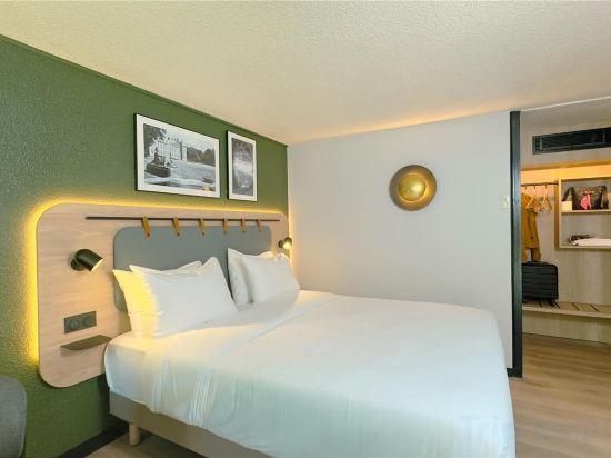 Superior Queen Room