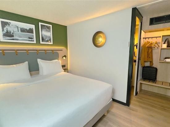 Superior Queen Room