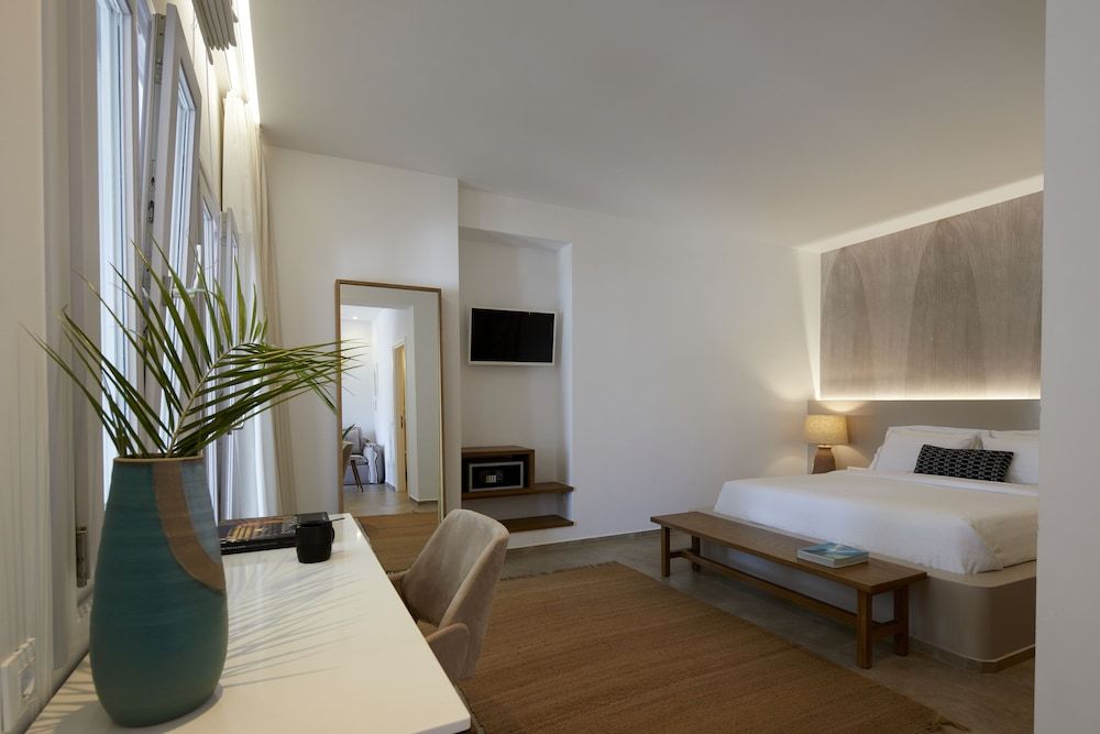 Orabel Suites Superior Suite (with Private Outdoor Jacuzzi)