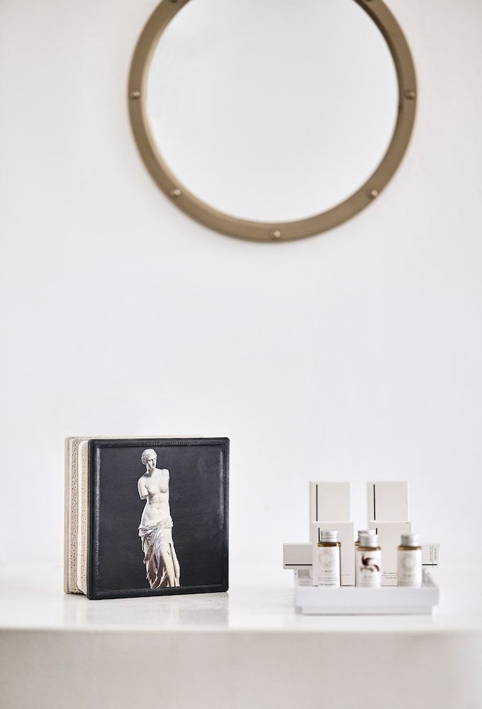 Capetan Giorgantas Comfort Double Room, 1 Double or 2 Twin Beds 19