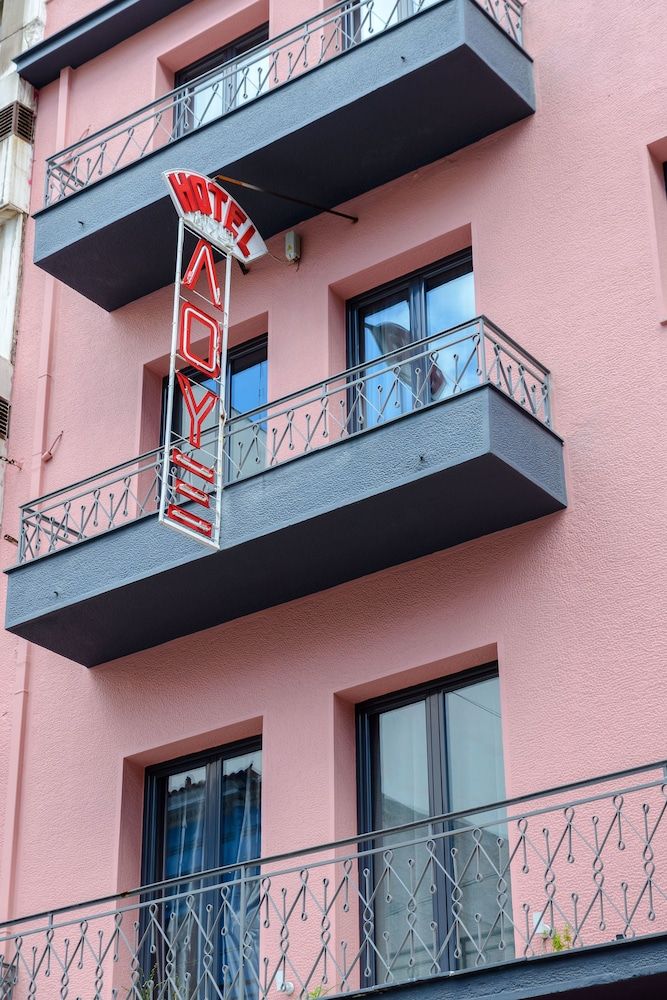 undefined Hotel Lux 8