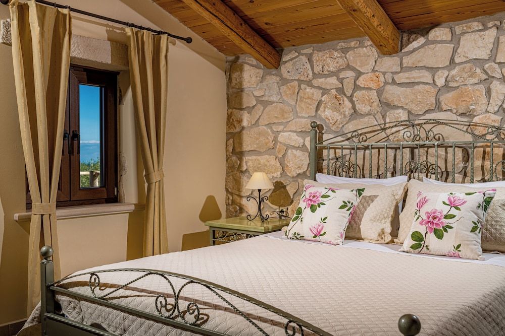 Villa, 3 Bedrooms, Private Pool (Split Level)