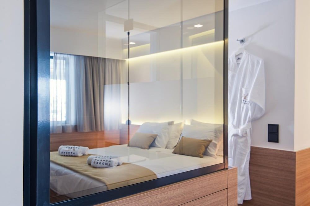 undefined Athens Lodge by Athens Prime Hotels 8
