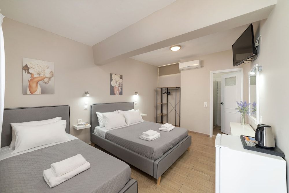 Faros Beach Hotel Classic Triple Room, Sea View 4