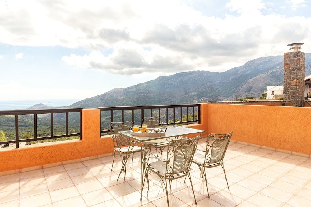 Deluxe Duplex, Double, Sea View, Jetted Tub