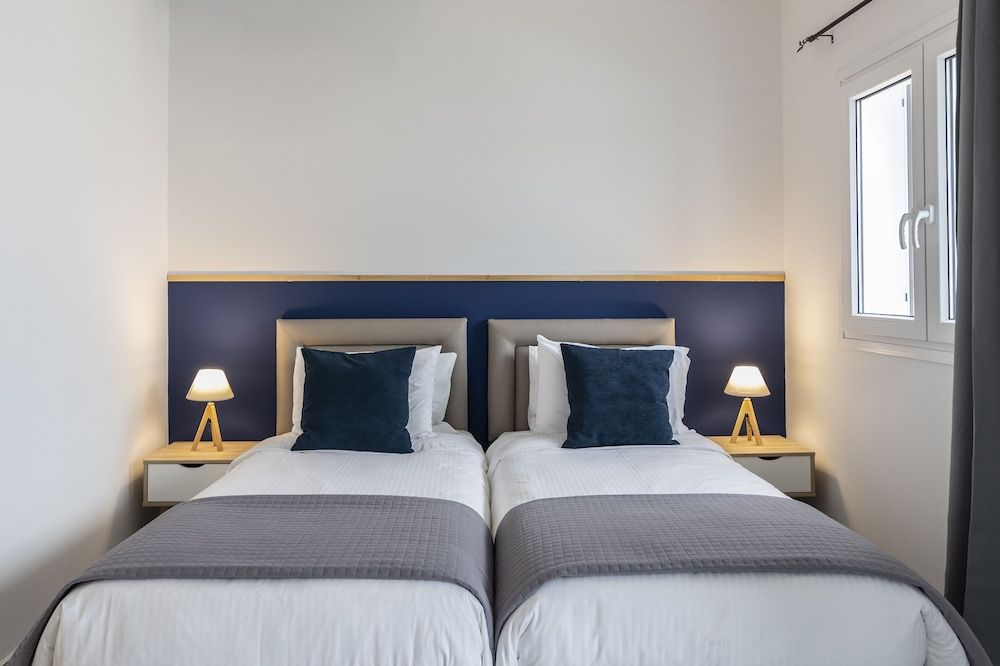 Hotel Kontes Superior Suite 10