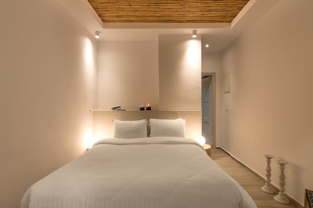 Cape Mykonos Standard Room 2