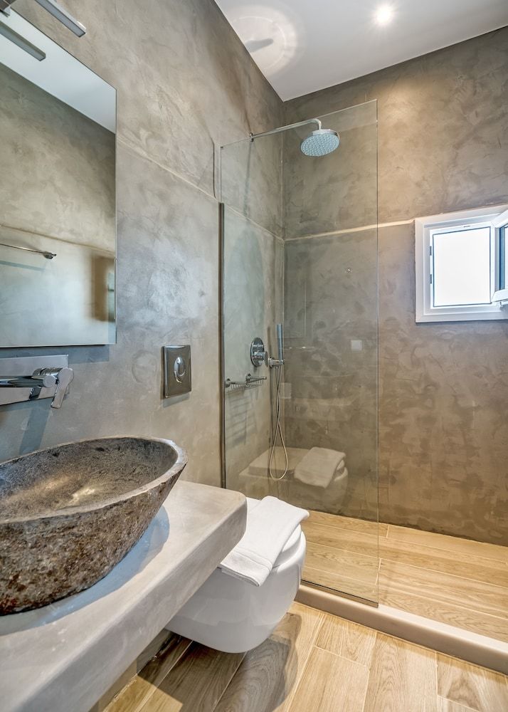 Cape Mykonos Standard Room 3