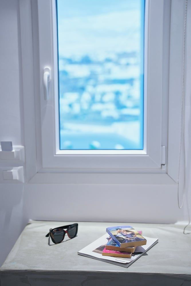 Cape Mykonos Standard Room 4