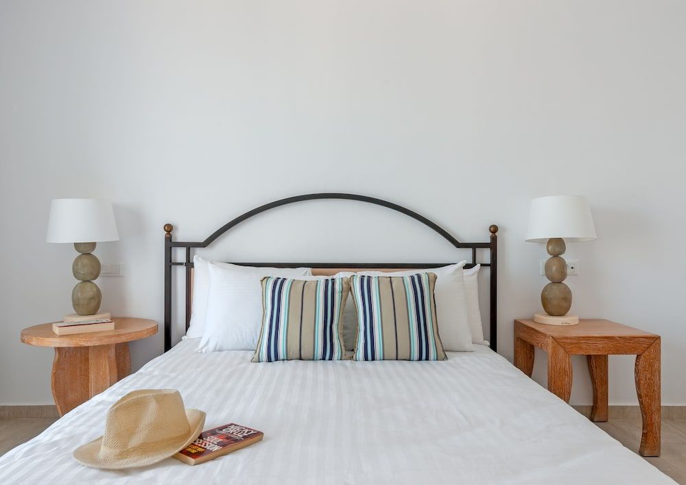 undefined Cape Mykonos 3