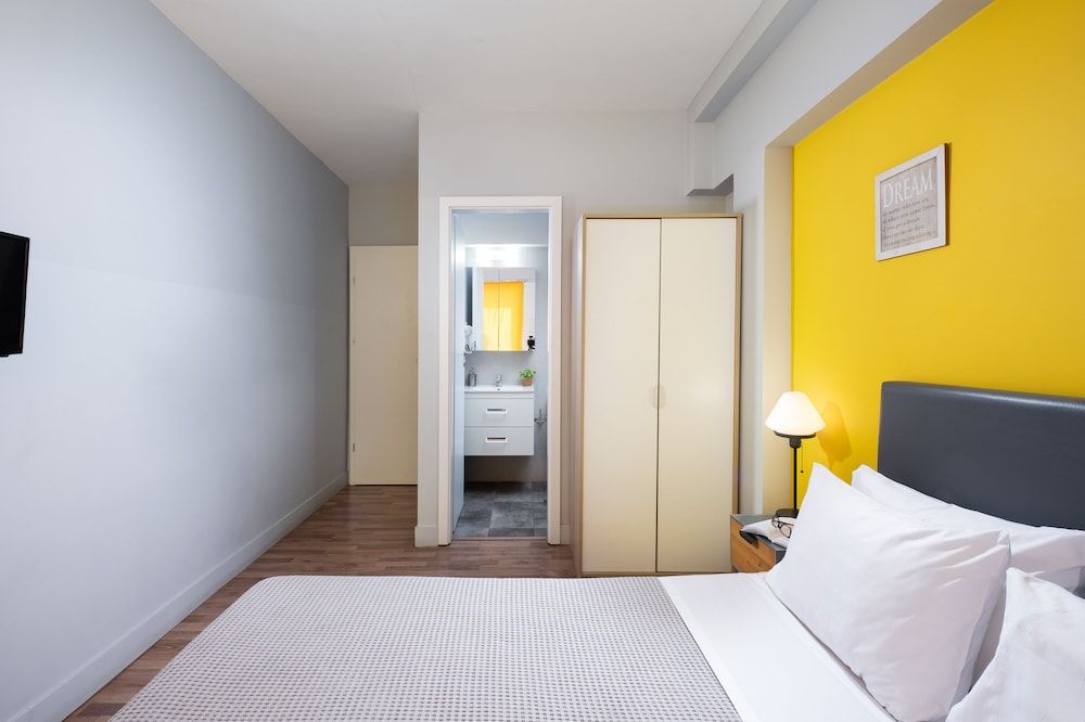 Enattica Syntagma Living Standard Room 4