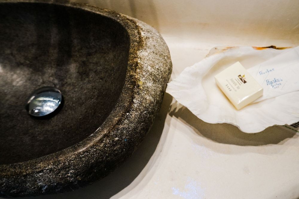 Flaskos Suites Comfort Suite Ground Floor 6