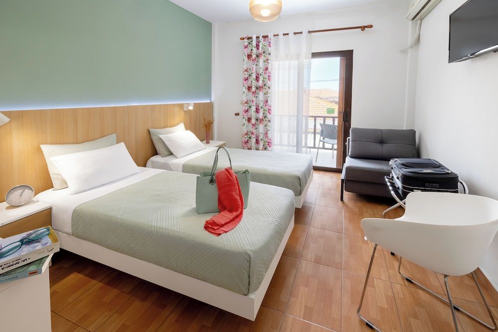 Design Triple Room, Non Smoking, Sea View