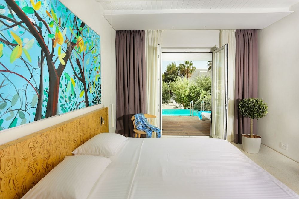 Relax Suite with Private Pool
