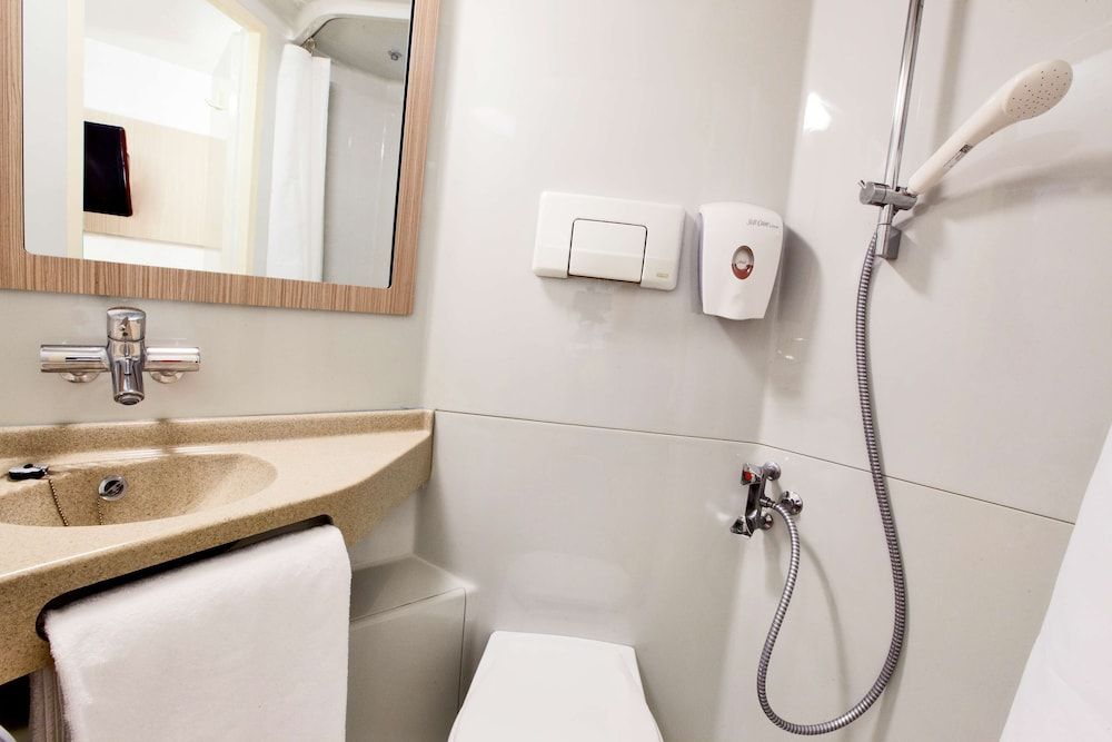 Standard Room, 2 Twin Beds