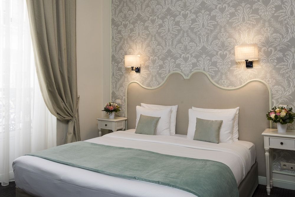 Hotel St Pétersbourg Opéra & Spa Classic Room