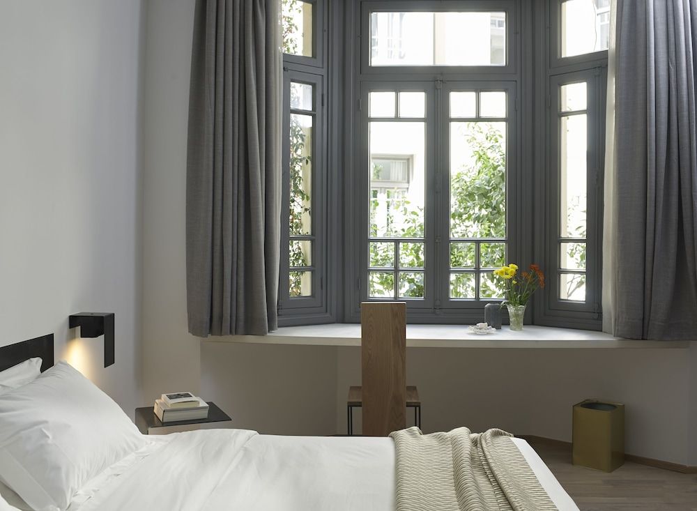 undefined innAthens 2