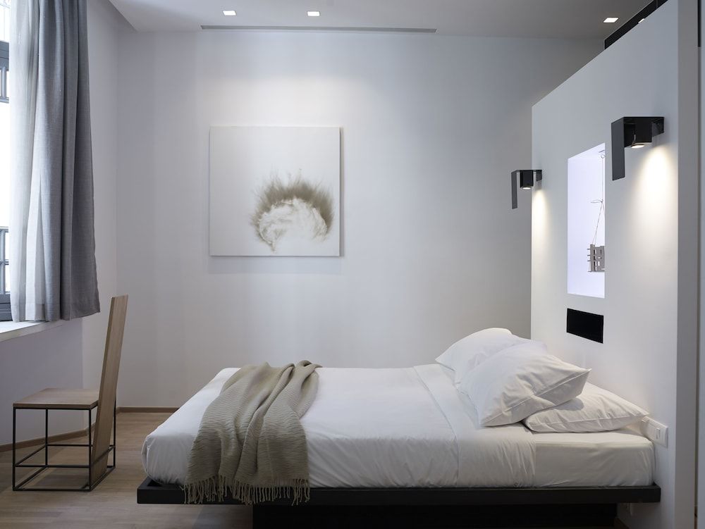 innAthens Suite, Courtyard View