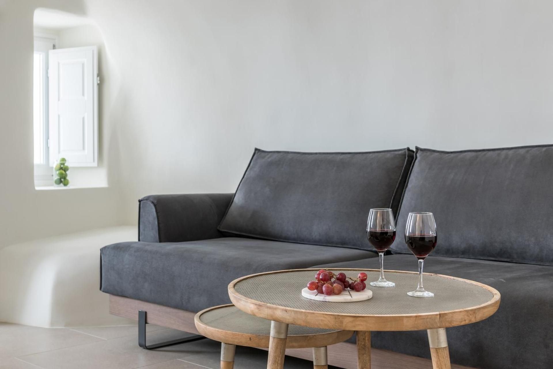 Junior Suite with Caldera & Sunset View