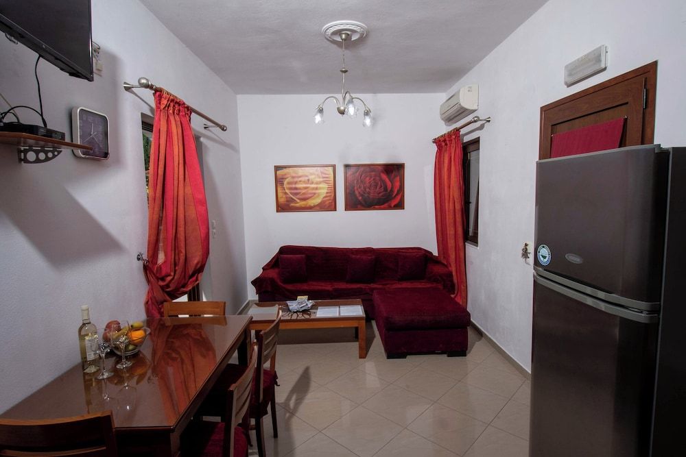 Kaloni village apartments Bungalow 18