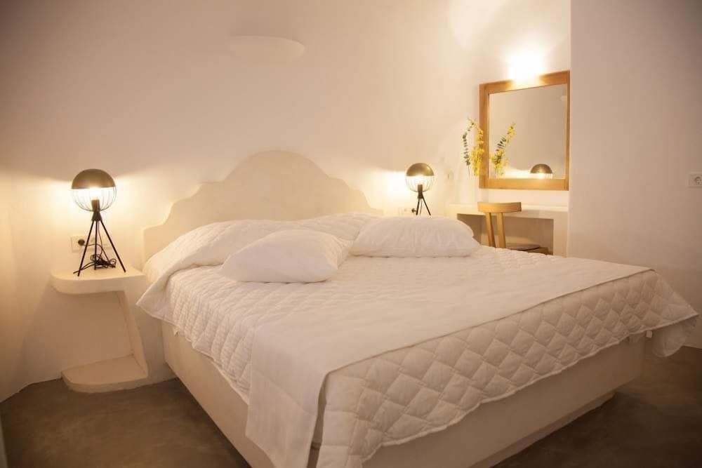 undefined Fanari Vista Suites
