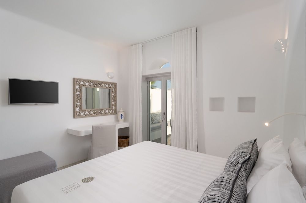 Elegant Suite Sea View