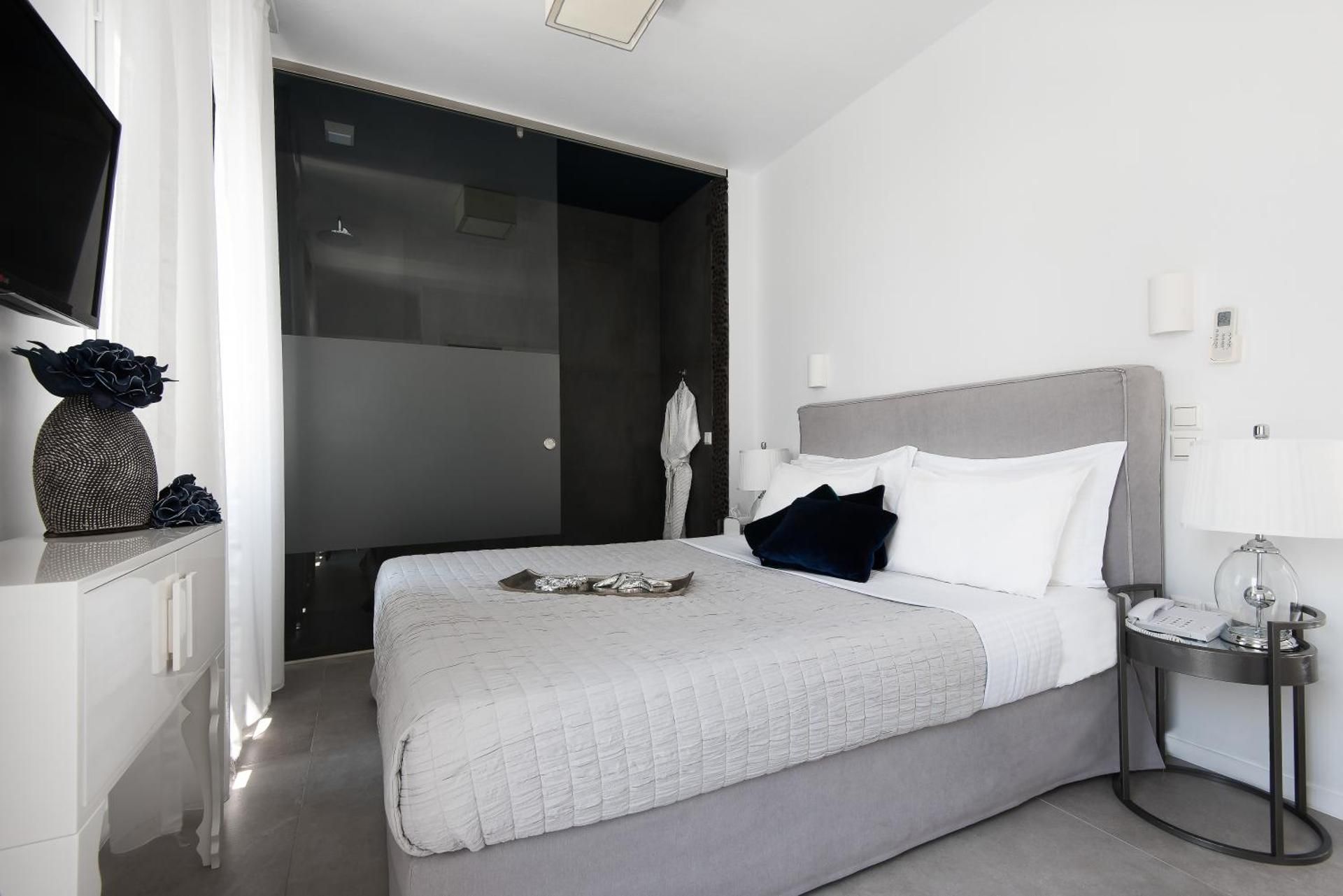 Superior Double Room Side Sea View with Outdoor Hot Tub