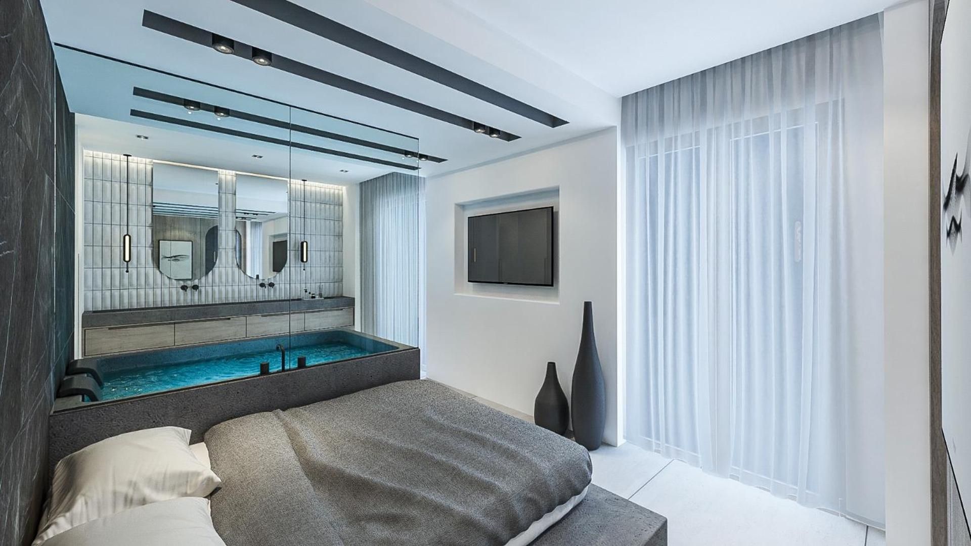 Deluxe Suite with Spa Bath