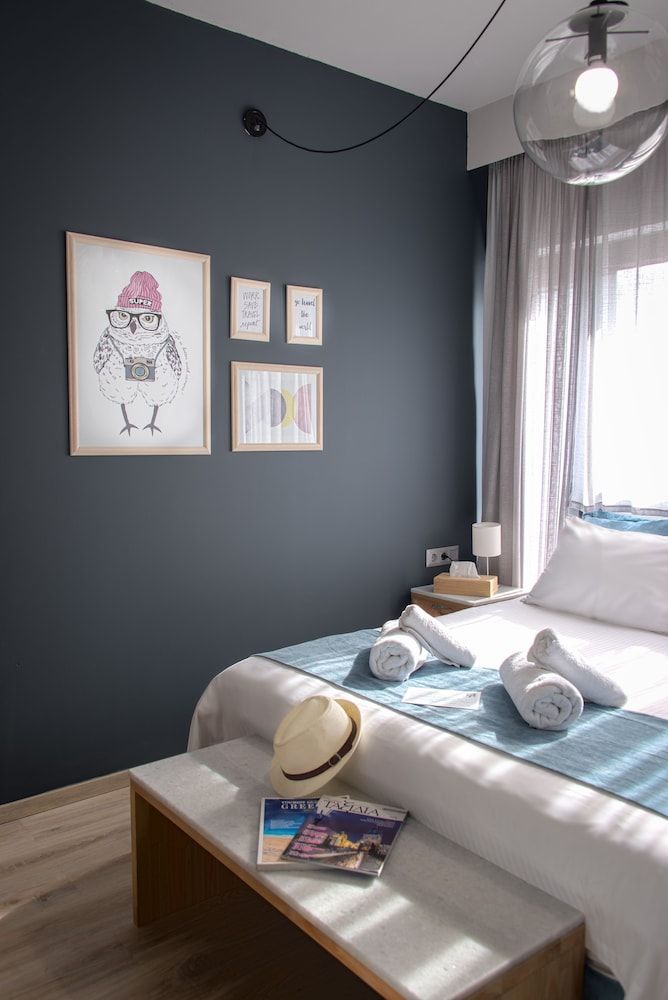 Be My Guest Athens Economy Double Room 3