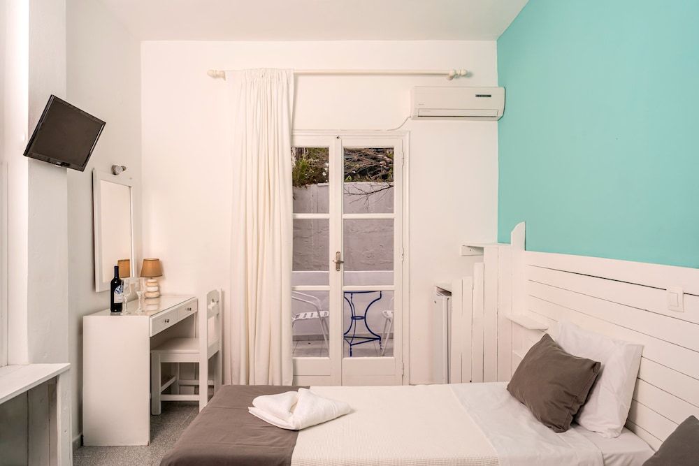 undefined Ikaros Hotel 10