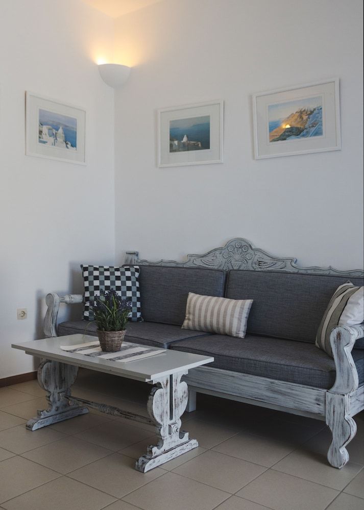 Cultural House Apartment, 1 Bedroom, City View 11