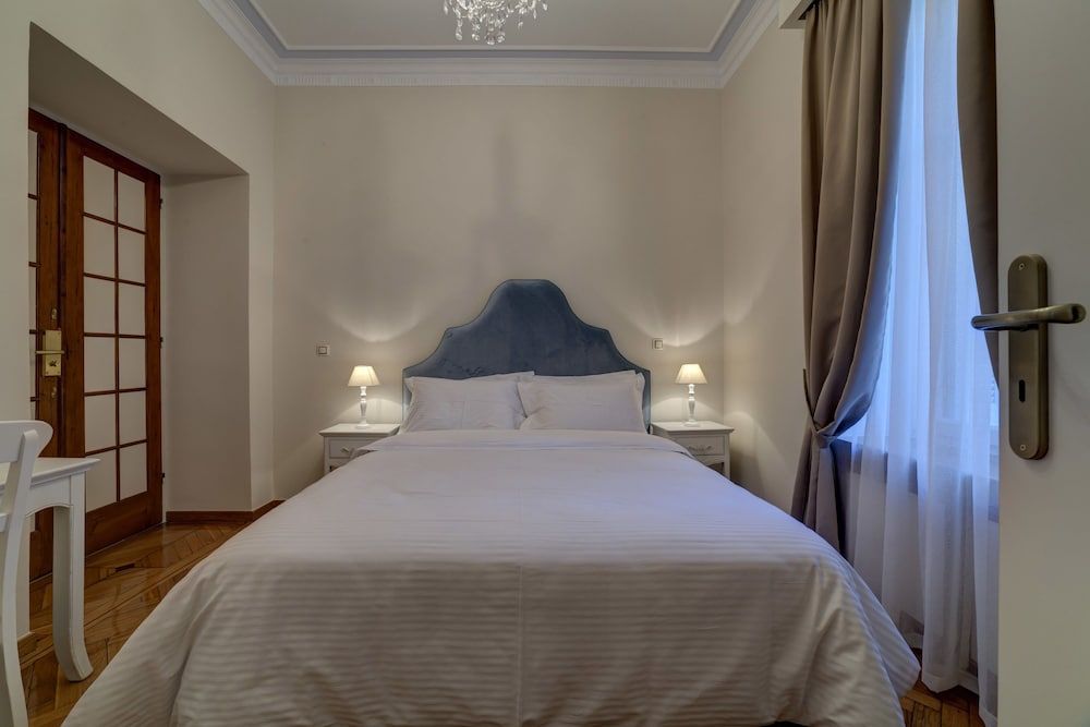 undefined Home & Poetry 6