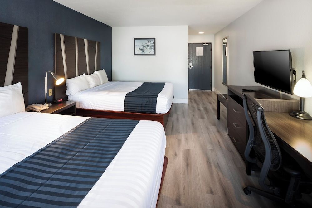 Hotel Mira Vista Standard Double Room, 2 Queen Beds, Non Smoking 4