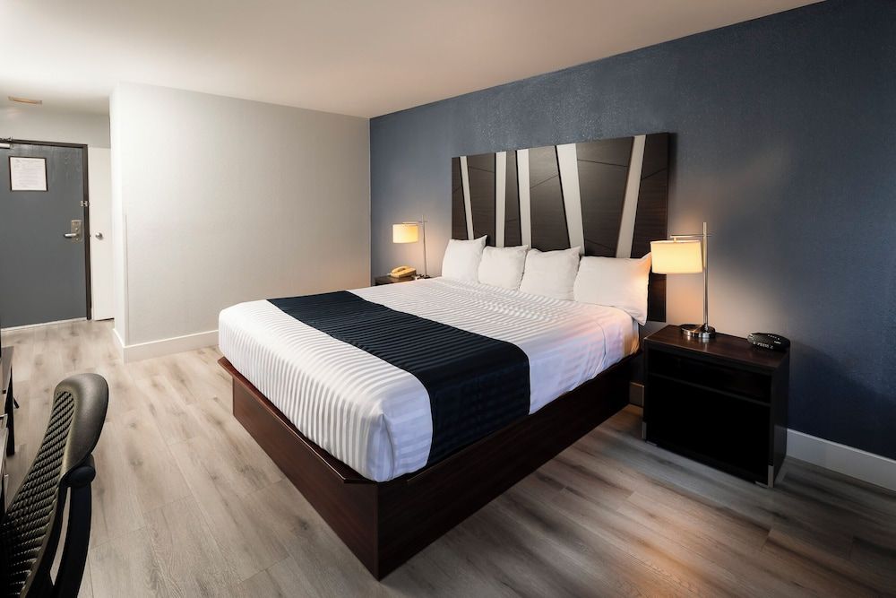 Hotel Mira Vista Standard Room, 1 King Bed, Non Smoking