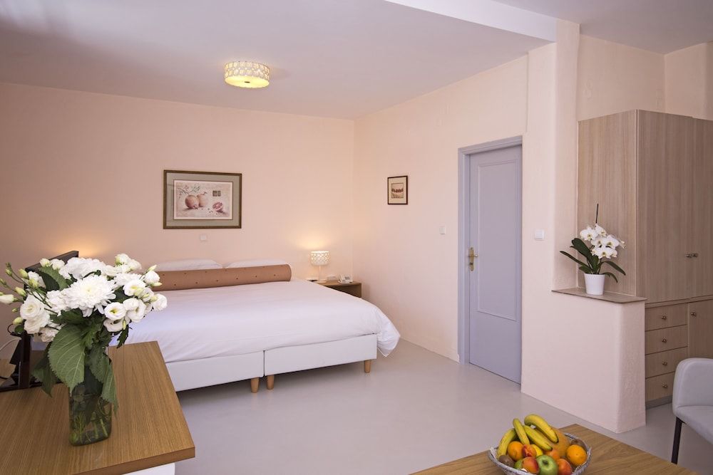 undefined Mykonos Adonis Hotel 3