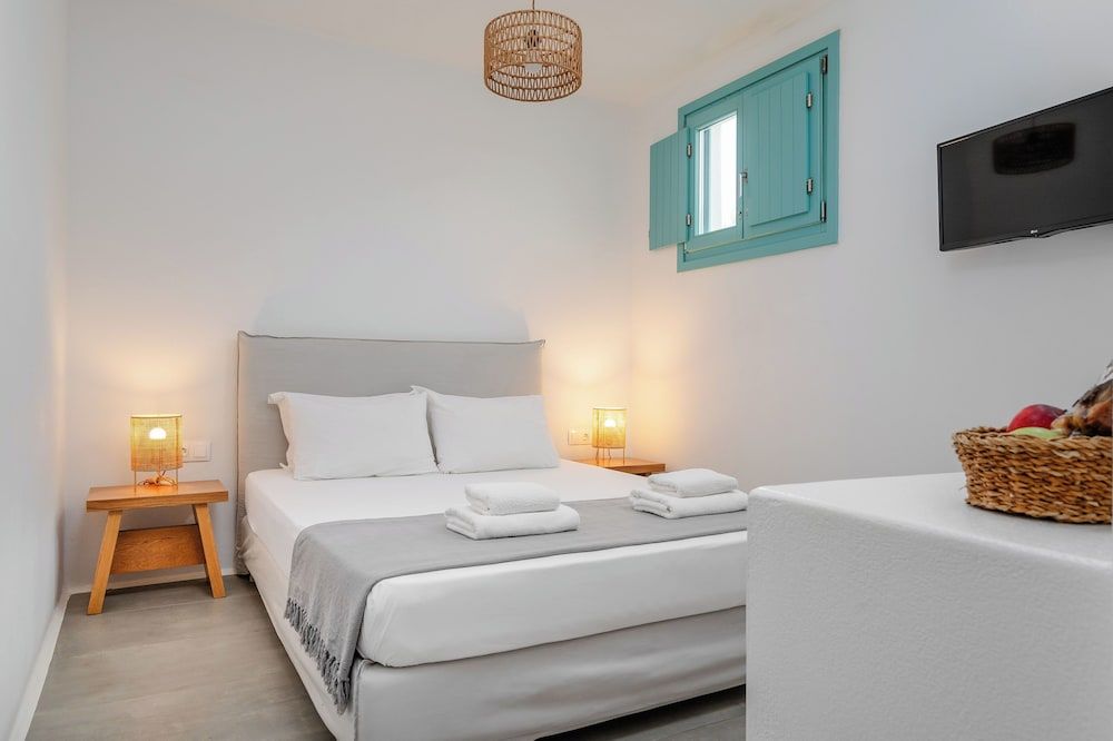 House, 2 Bedrooms
