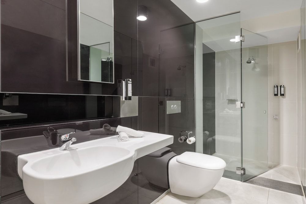 Great Southern Hotel Melbourne Superior King room 3