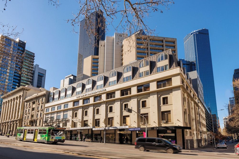 undefined Great Southern Hotel Melbourne 2