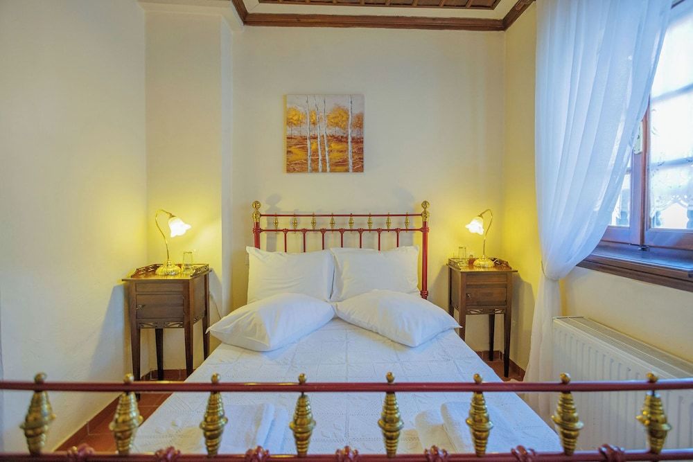 Palladio Hotel Standard Room with Fireplace